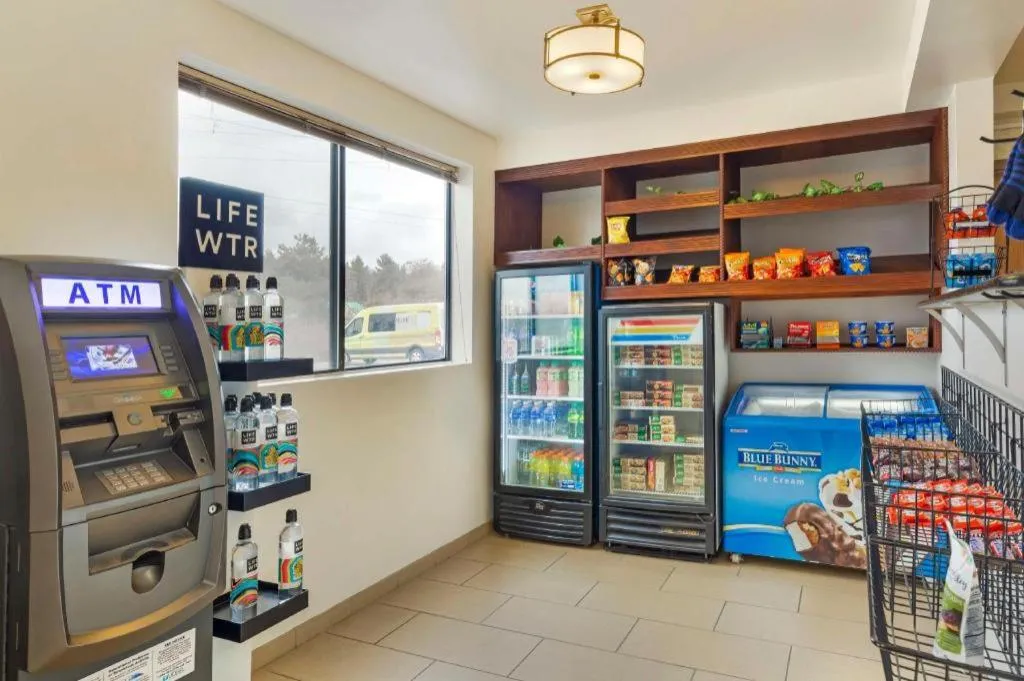 Best Western Plus The Inn at Sharon/Foxboro