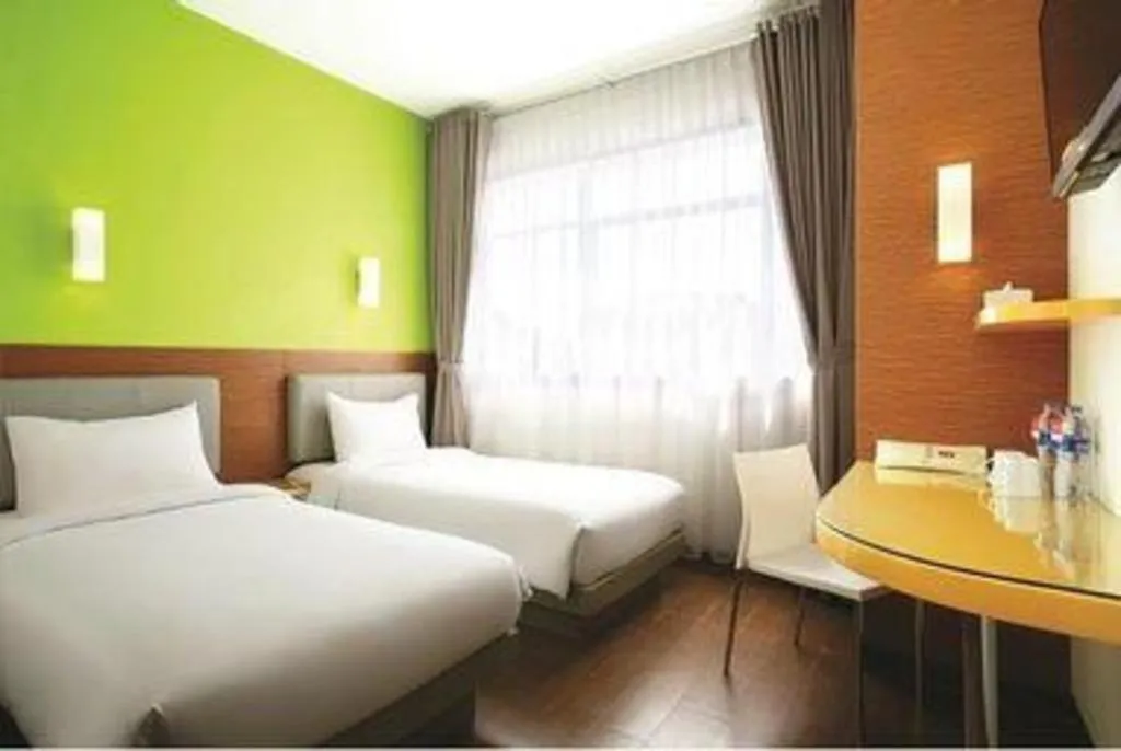 Bed in Amaris Hotel Pakuan Bogor