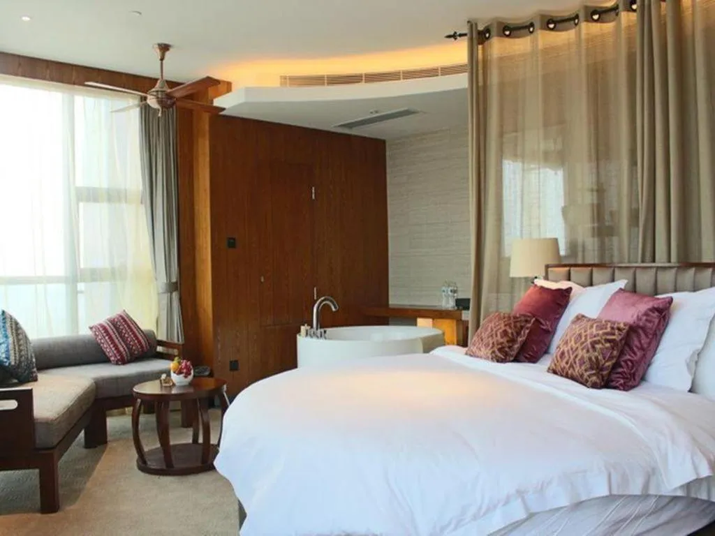 Bed in Narada Boutique Hotel