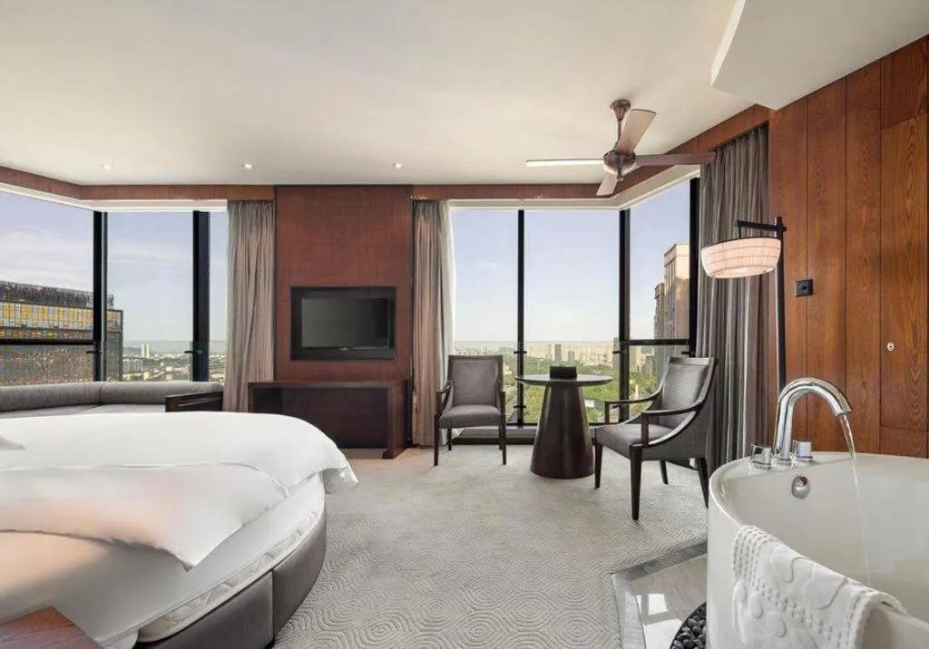 Bed in Narada Boutique Hotel