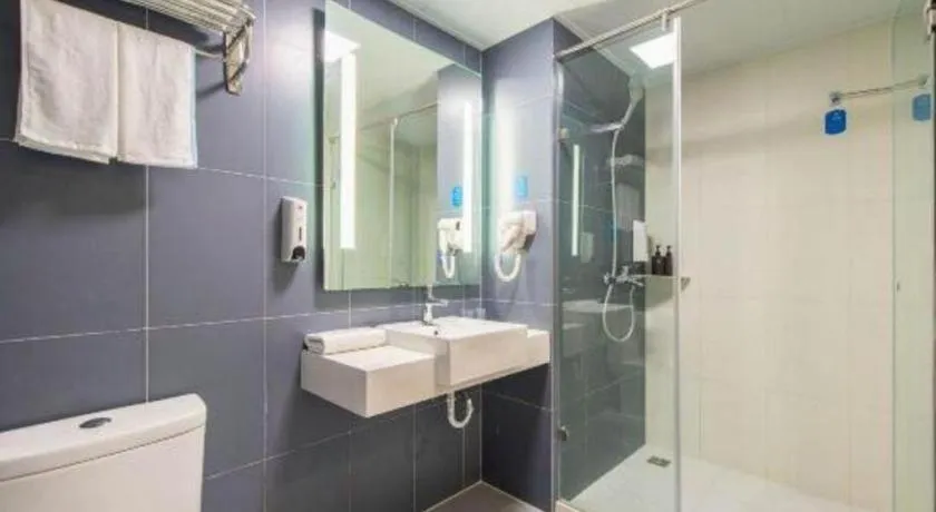 Hanting Hotel Dalian Economic and Technological Zone Wanda Plaza