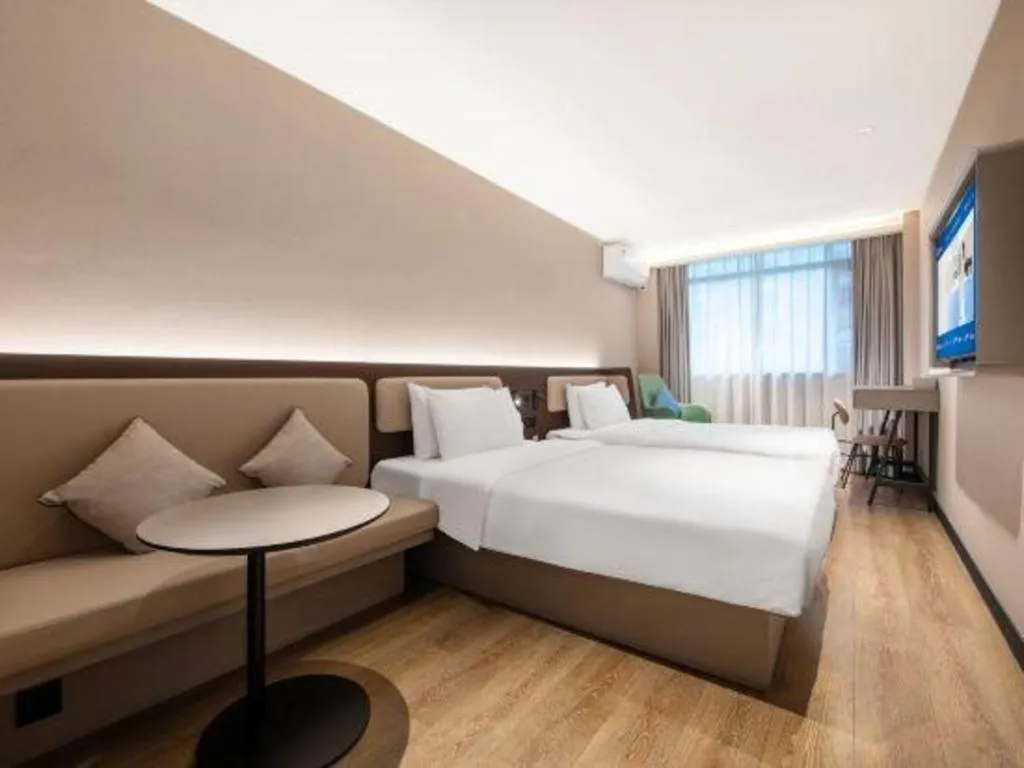 Hanting Hotel Chongqing Nanping Wanda Metro Station