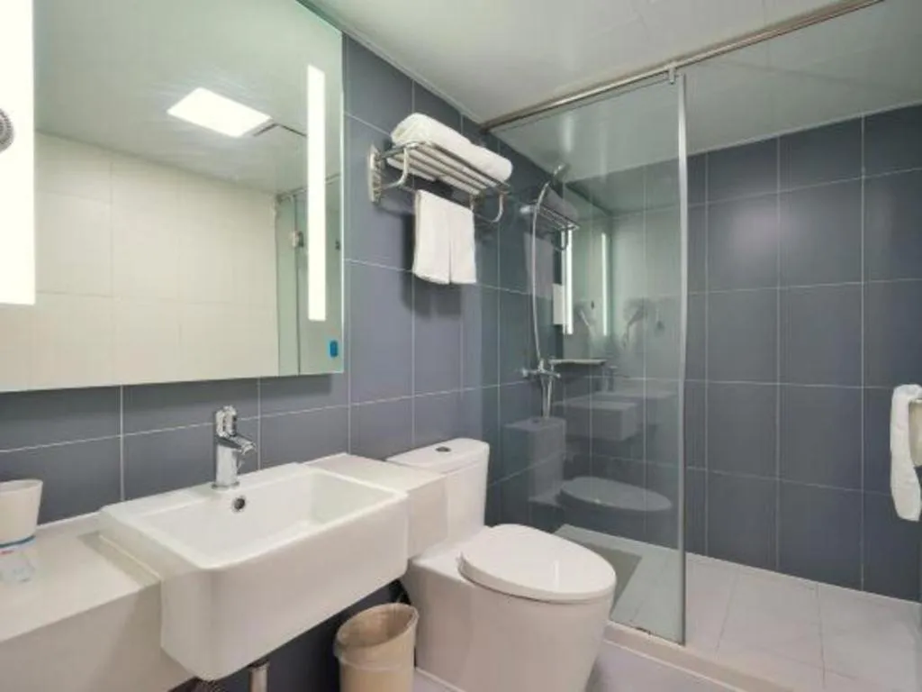 Hanting Hotel Qingdao Shandong Road Central Business District