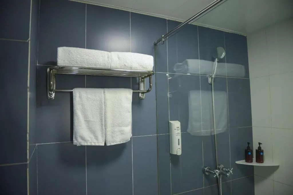 Hanting Hotel Tianjin Tanggu Metro Station