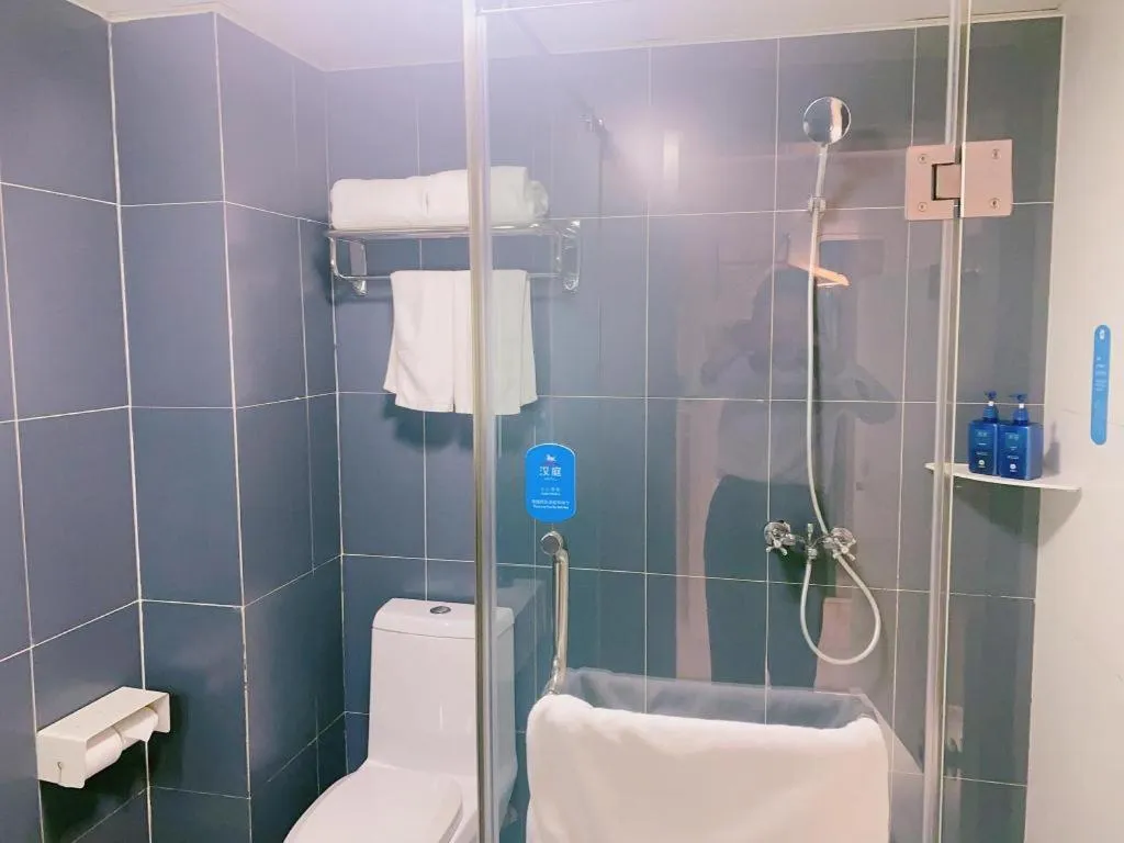 Hanting Hotel Tianjin Tanggu Metro Station