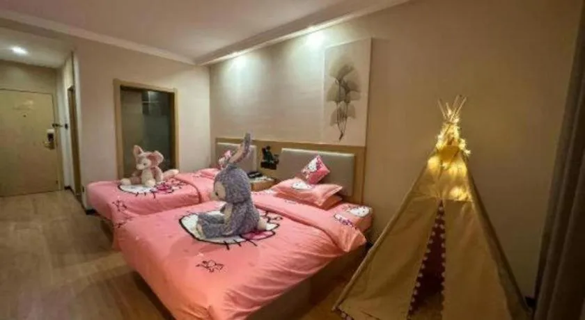 Bed in GreenTree Inn Liaoning Province Huludao City Xingcheng Shoushan Express Hotel