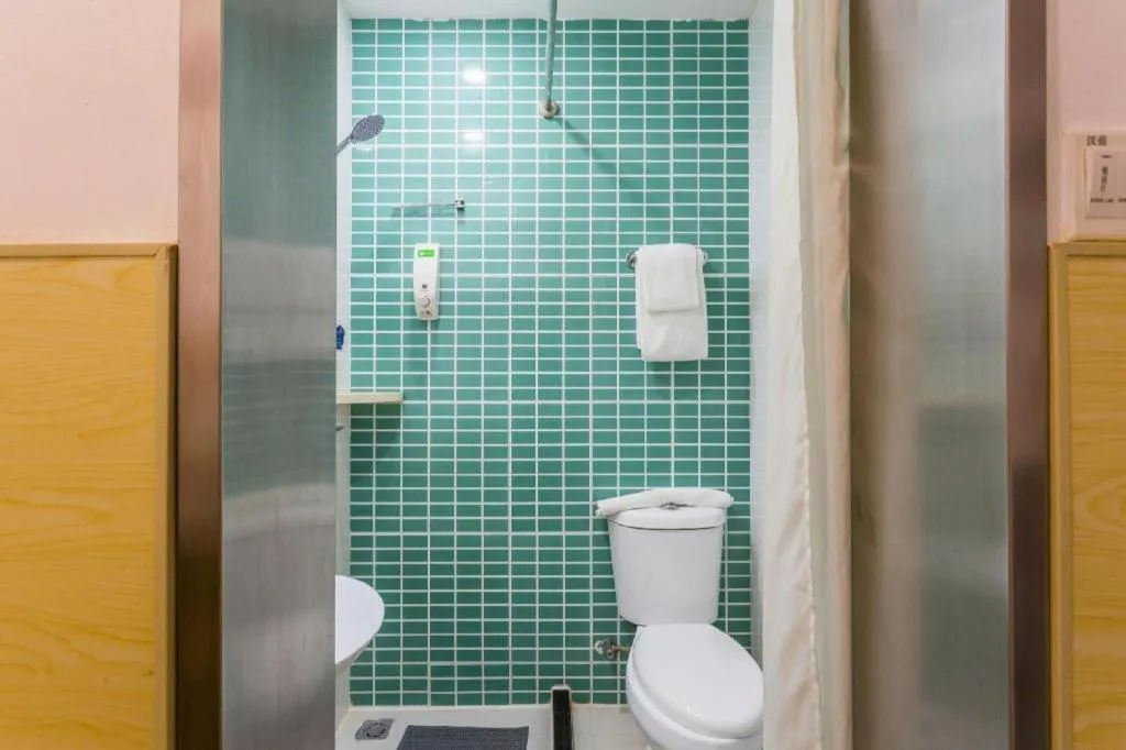 Hi Inn Guangzhou Gangding Metro Station