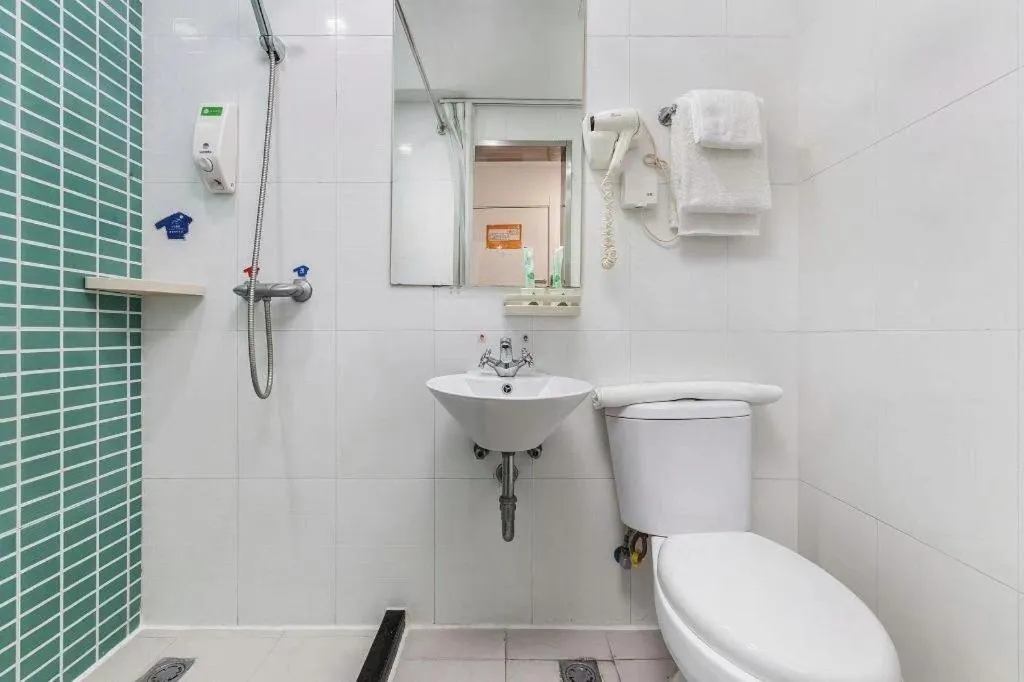 Hi Inn Guangzhou Gangding Metro Station