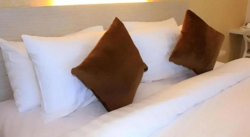 Bed in Marina Mamberamo Hotel