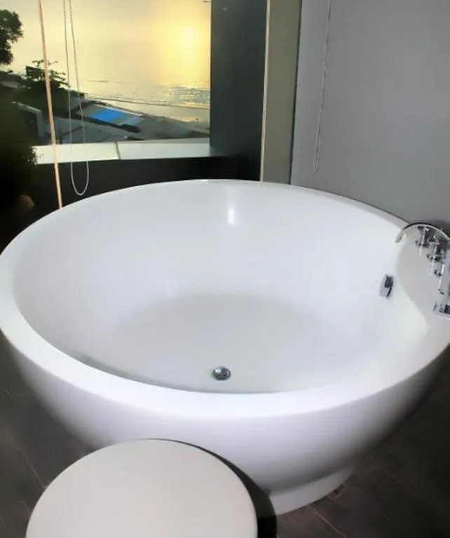 Marina Mamberamo Hotel