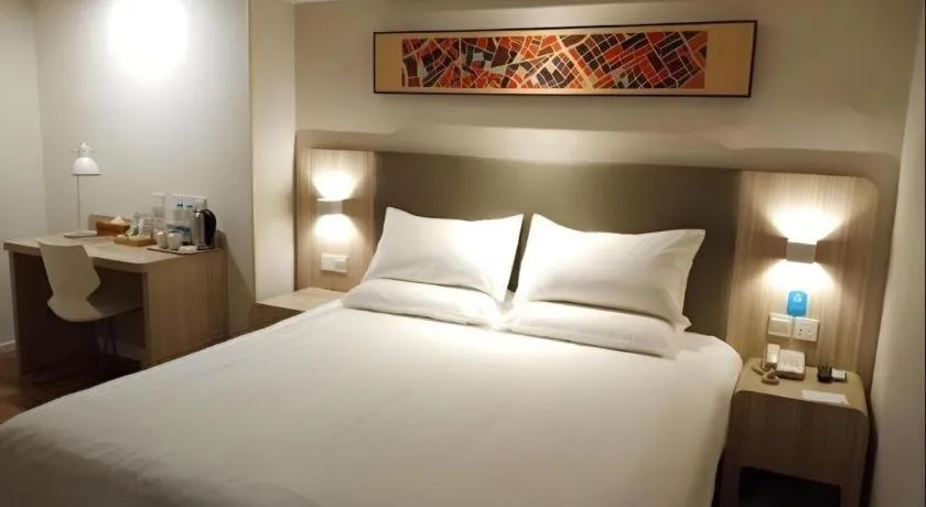 Hanting Hotel Guangzhou Sanyuanli Metro Station