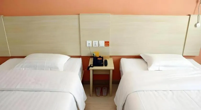 Bed in 7 Days Inn Beijing Niujie Street Metro Station Xuanwu Hospital