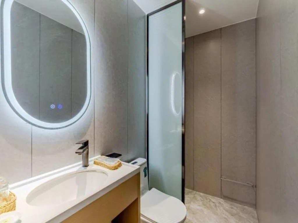 GreenTree Alliance Jiangsu Nanjing Pukou District Zhongsheng Street Wende Road Metro Station Hotel