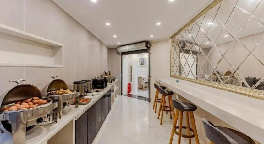 GreenTree Alliance Jiangsu Nanjing Pukou District Zhongsheng Street Wende Road Metro Station Hotel