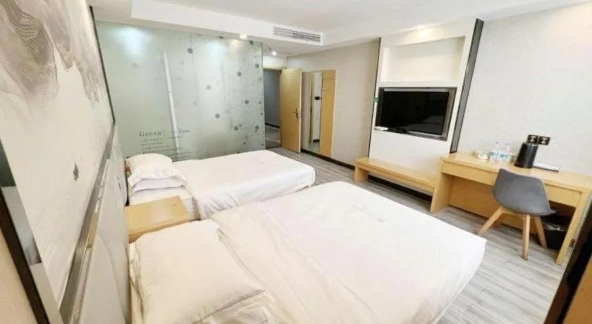 Bed in GreenTree Alliance Jiangsu Nanjing Pukou District Zhongsheng Street Wende Road Metro Station Hotel