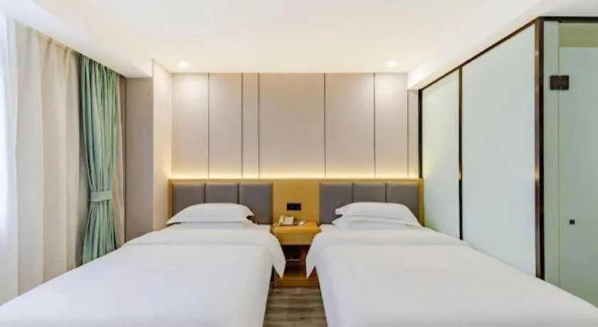 Bed in GreenTree Alliance Jiangsu Nanjing Pukou District Zhongsheng Street Wende Road Metro Station Hotel