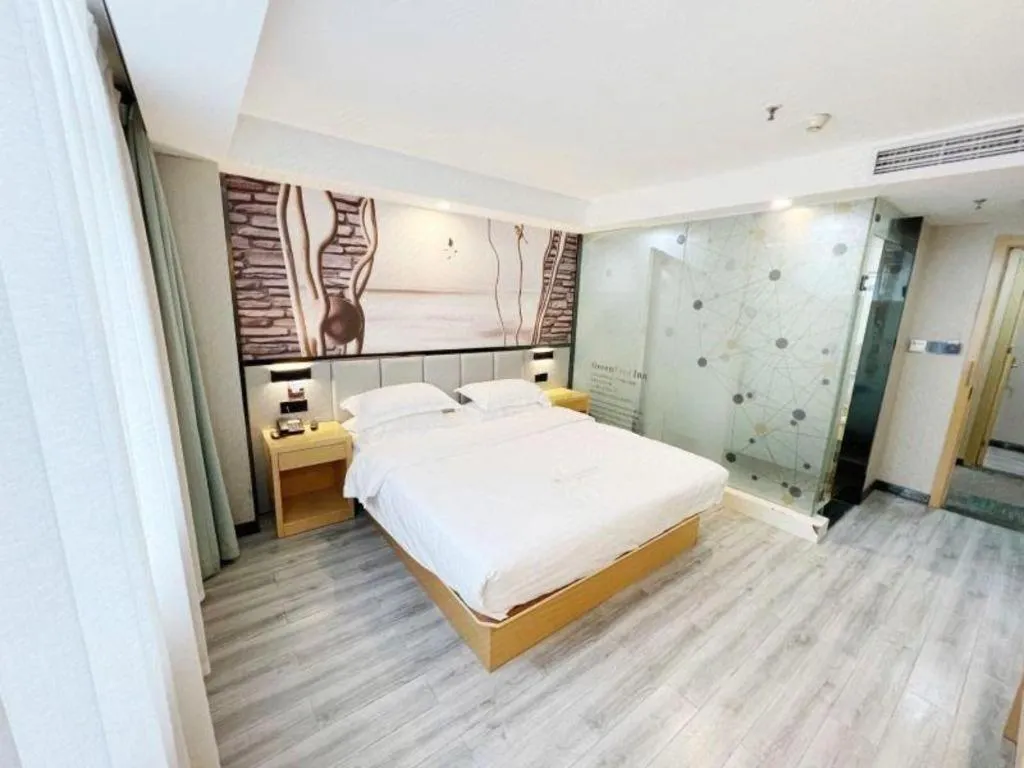 Bed in GreenTree Alliance Jiangsu Nanjing Pukou District Zhongsheng Street Wende Road Metro Station Hotel