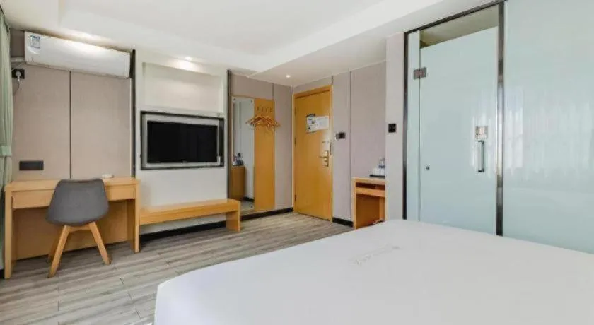 Bed in GreenTree Alliance Jiangsu Nanjing Pukou District Zhongsheng Street Wende Road Metro Station Hotel