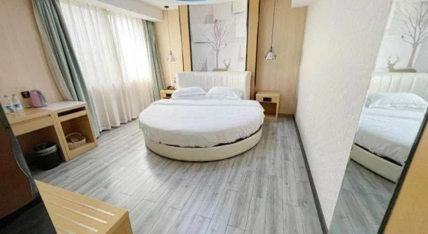 Bed in GreenTree Alliance Jiangsu Nanjing Pukou District Zhongsheng Street Wende Road Metro Station Hotel