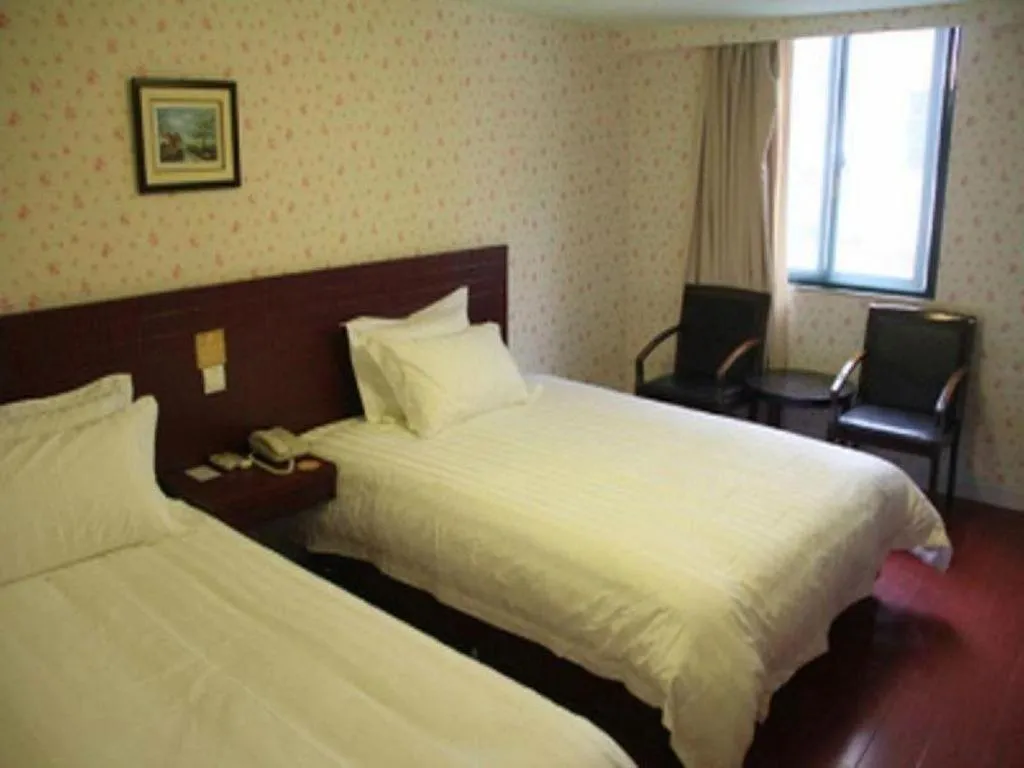 Bed in Jinjiang Inn Select Shanghai International Tourism and Resorts Zone Chuansha Road Subway Station