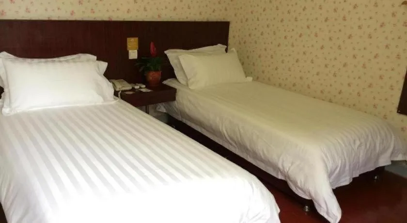 Bed in Jinjiang Inn Select Shanghai International Tourism and Resorts Zone Chuansha Road Subway Station