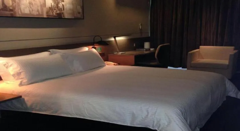 Bed in Jinjiang Inn Select Shanghai International Tourism and Resorts Zone Chuansha Road Subway Station
