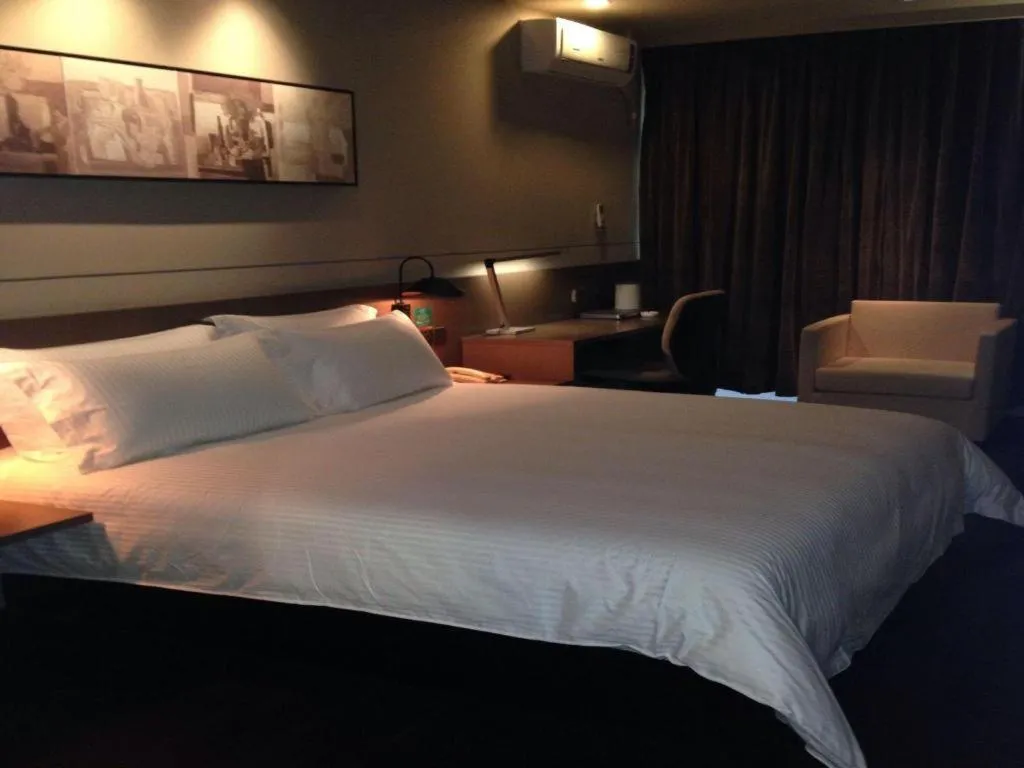 Bed in Jinjiang Inn Select Shanghai International Tourism and Resorts Zone Chuansha Road Subway Station