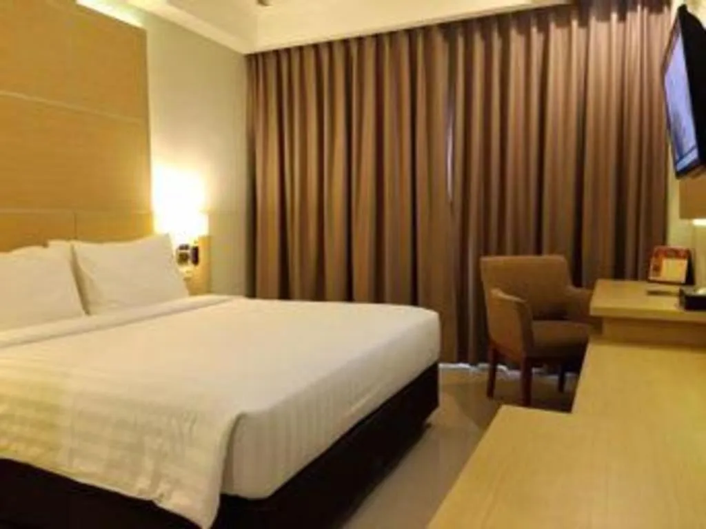 Bed in Horison Hotel Sukabumi