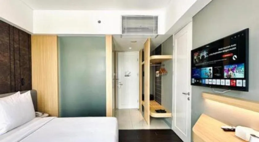 Bed in Brits Hotel Karawang