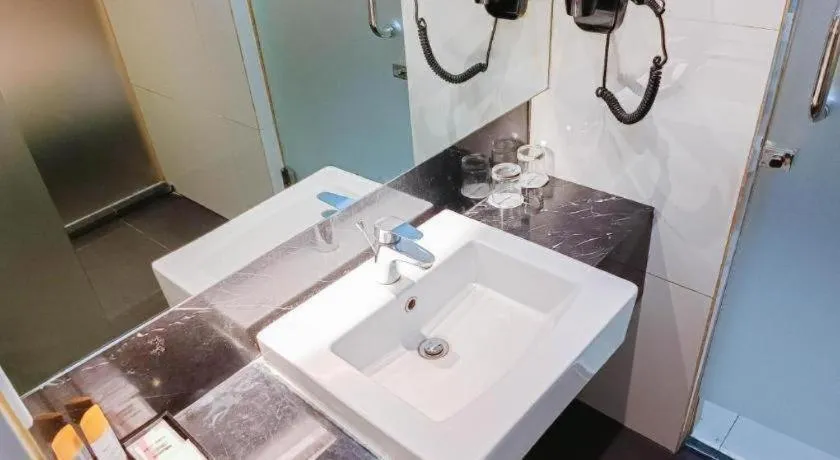 Brits Hotel Karawang