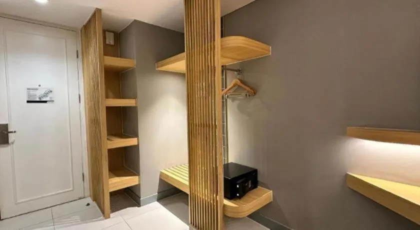 Bed in Brits Hotel Karawang