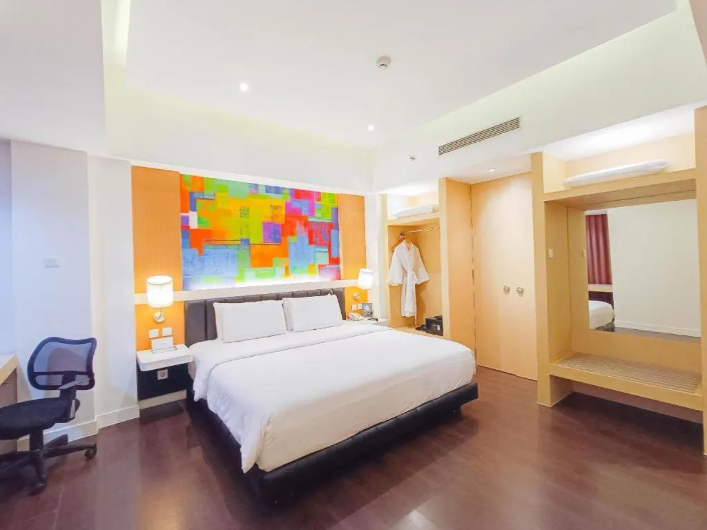 Bed in Brits Hotel Karawang