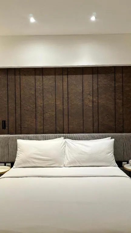 Bed in Brits Hotel Karawang