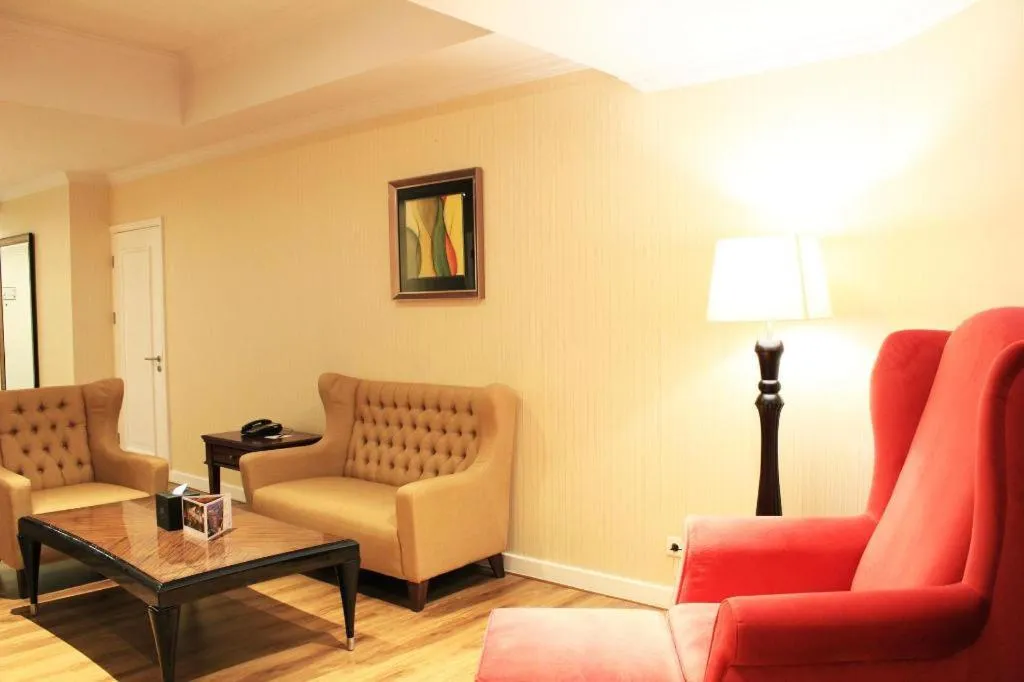 Adimulia Hotel Medan