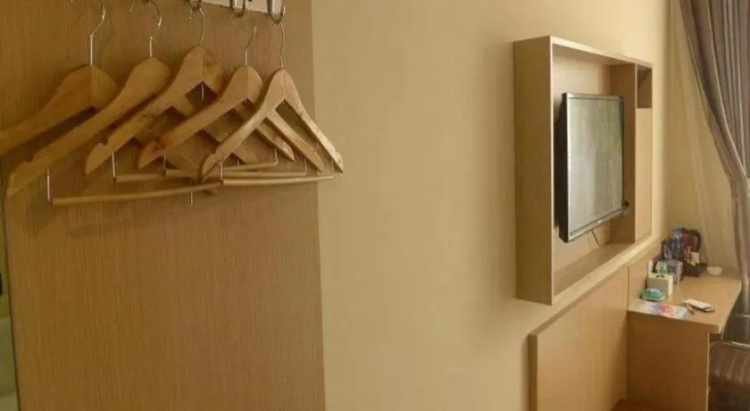 7 Days Premium Tangshan Railway Station Jiaotong University