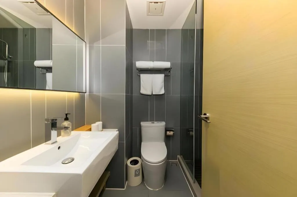 JI Hotel Shanghai Lujiazui Pudong Avenue