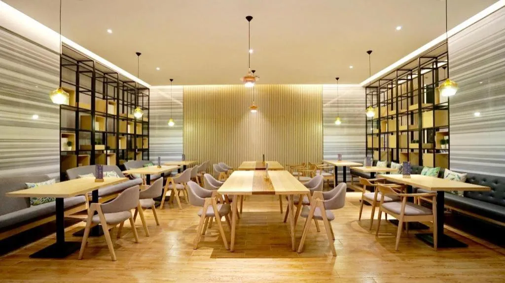 JI Hotel Shanghai Lujiazui Pudong Avenue