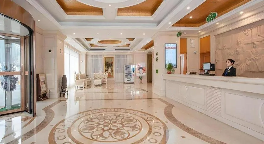 Vienna Hotel Shanghai Hongqiao Huaxin Road