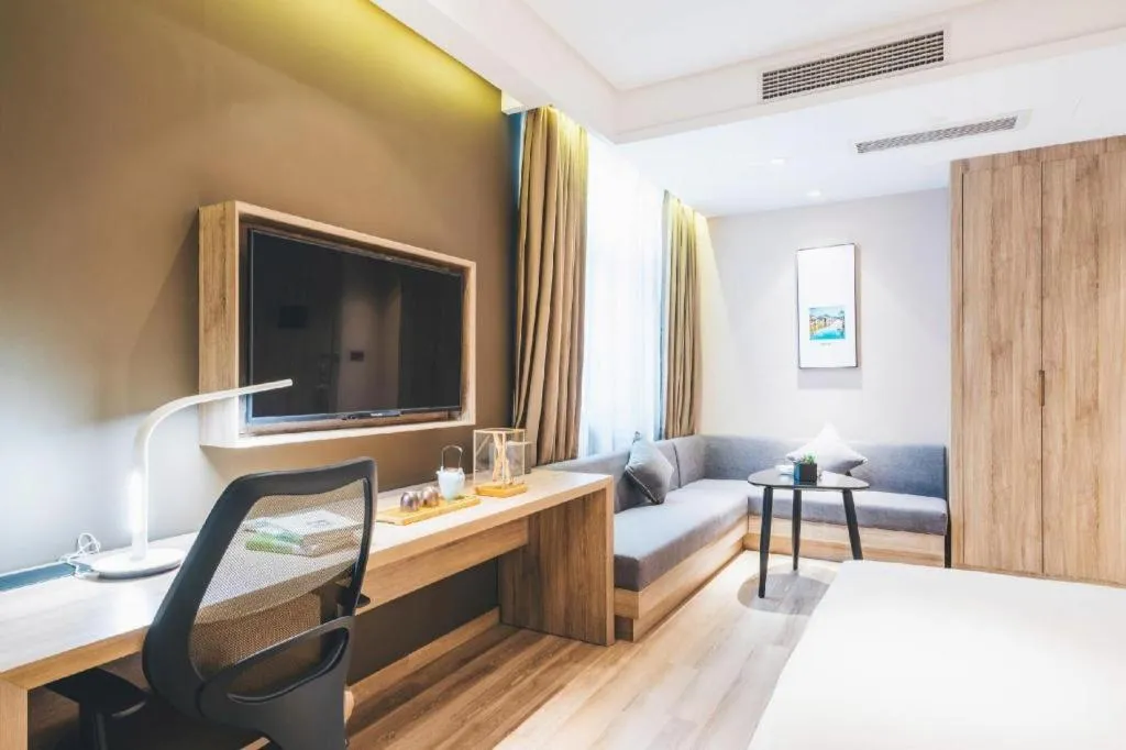 Vienna Hotel Shanghai Hongqiao Huaxin Road