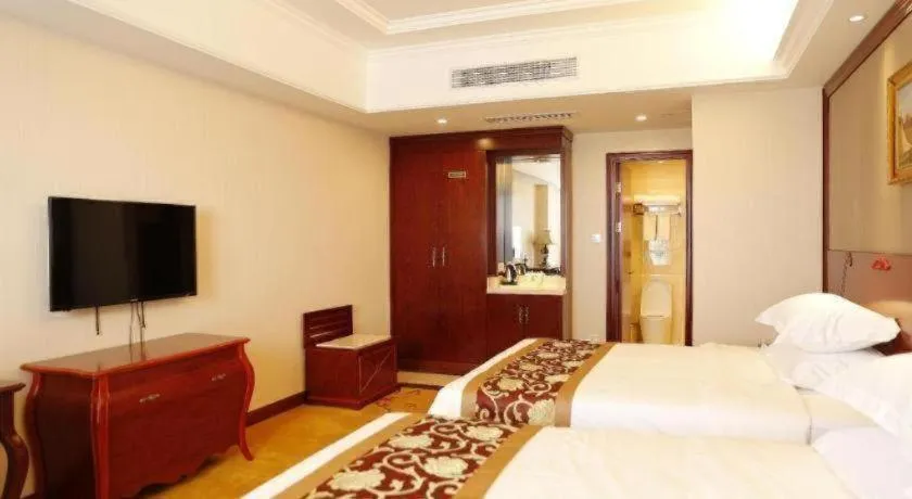 Bed in Vienna Hotel Shanghai Hongqiao Huaxin Road