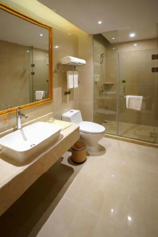 Vienna Hotel Shanghai Hongqiao Huaxin Road