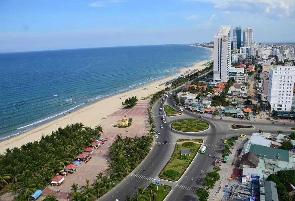 Le Hoang Beach Hotel Danang