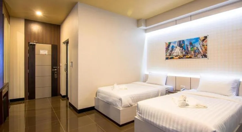 Bed in Pasub grand hotel