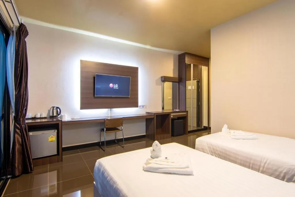 Bed in Pasub grand hotel