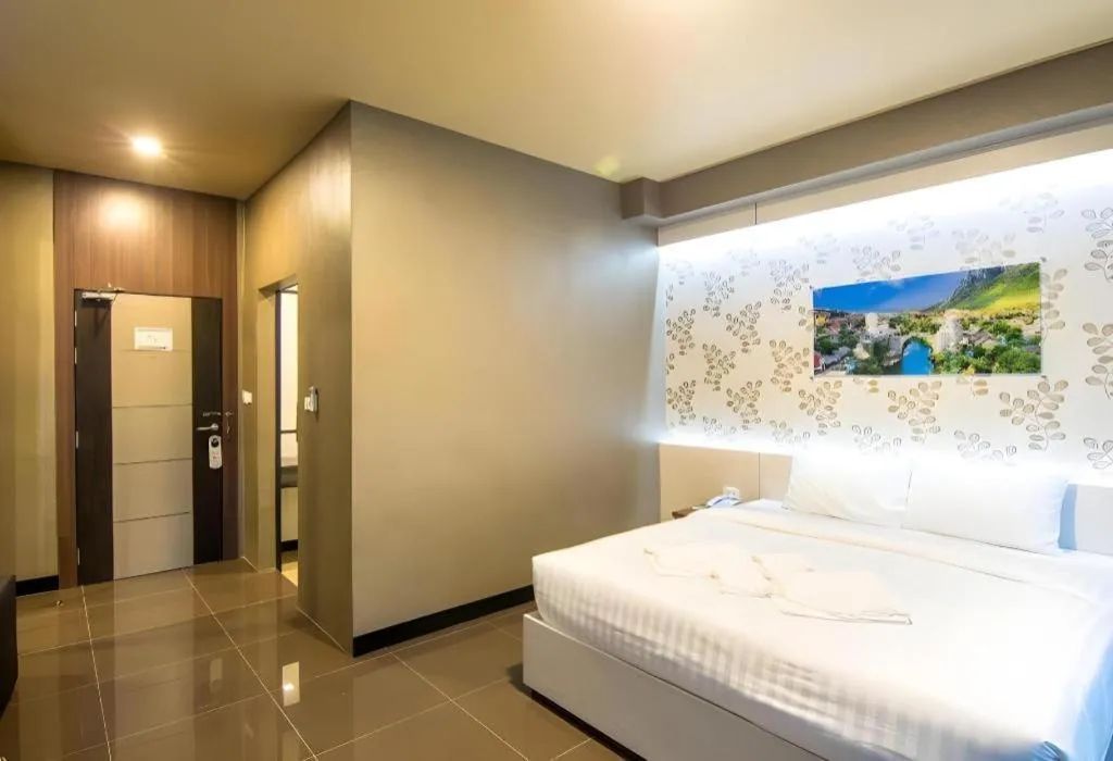 Bed in Pasub grand hotel