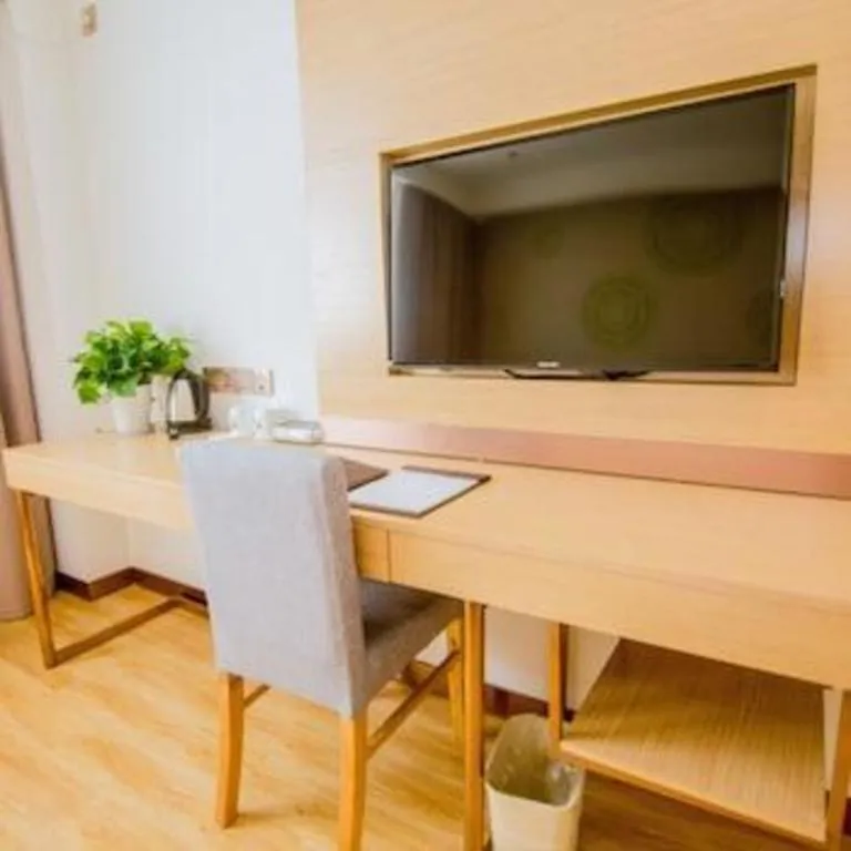 GreenTree Inn Nantong Zhangzhishan Town Deli Plaza Express Hotel