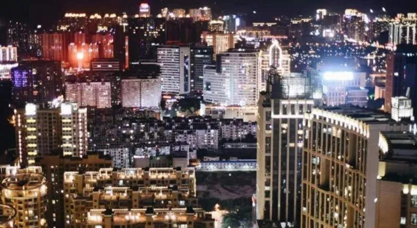 LONGYAN JINGHUA FLIPORT HOTEL