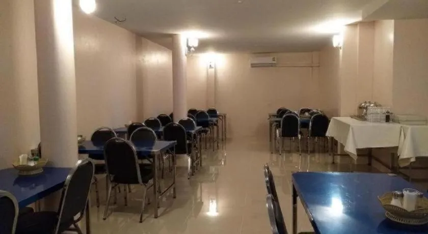 BIRD ROOM HOTEL - PRATUNAM