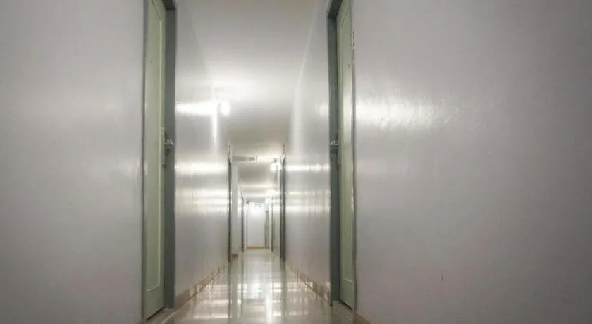 BIRD ROOM HOTEL - PRATUNAM