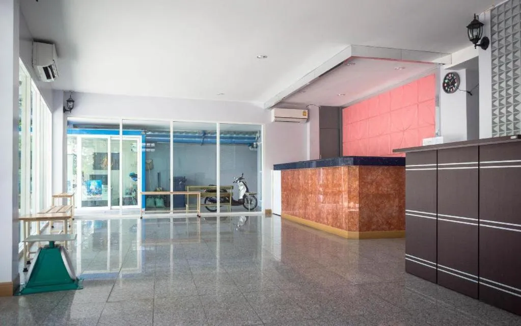 BIRD ROOM HOTEL - PRATUNAM